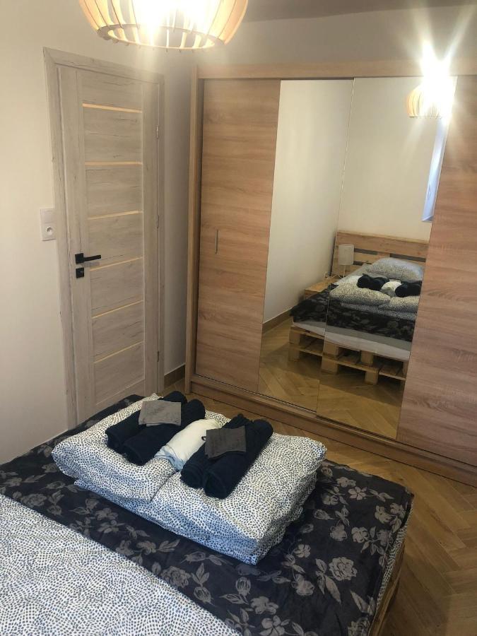 Apartmán Blisko Teatru 2 Wałbrzych Exteriér fotografie