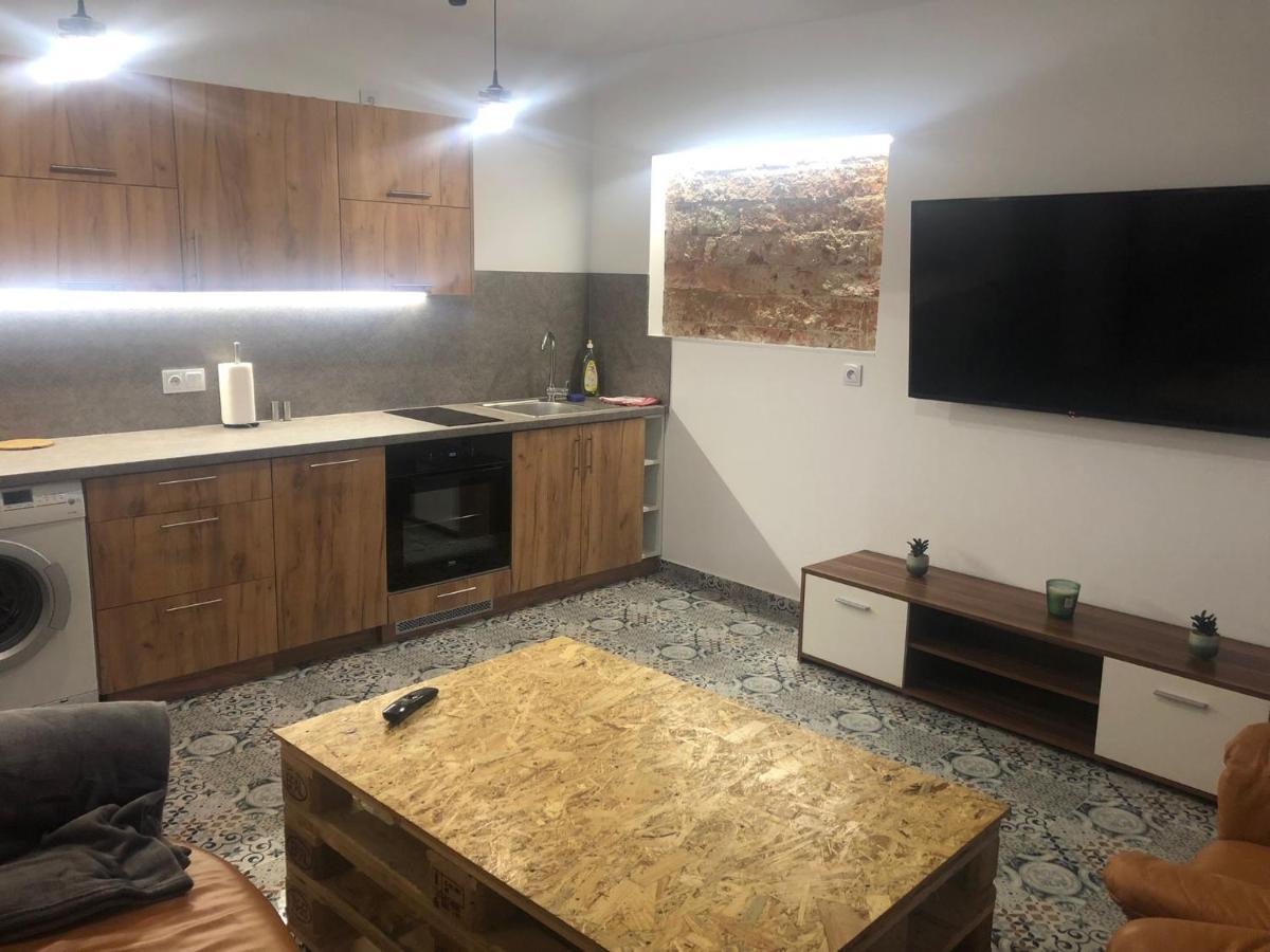 Apartmán Blisko Teatru 2 Wałbrzych Exteriér fotografie